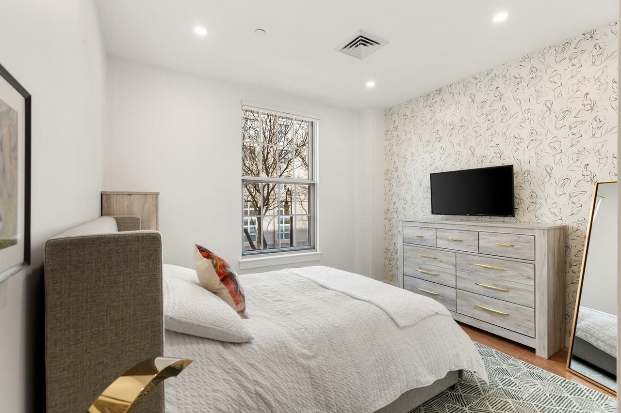 45 1st Ave #202 - Photo 5 of 14