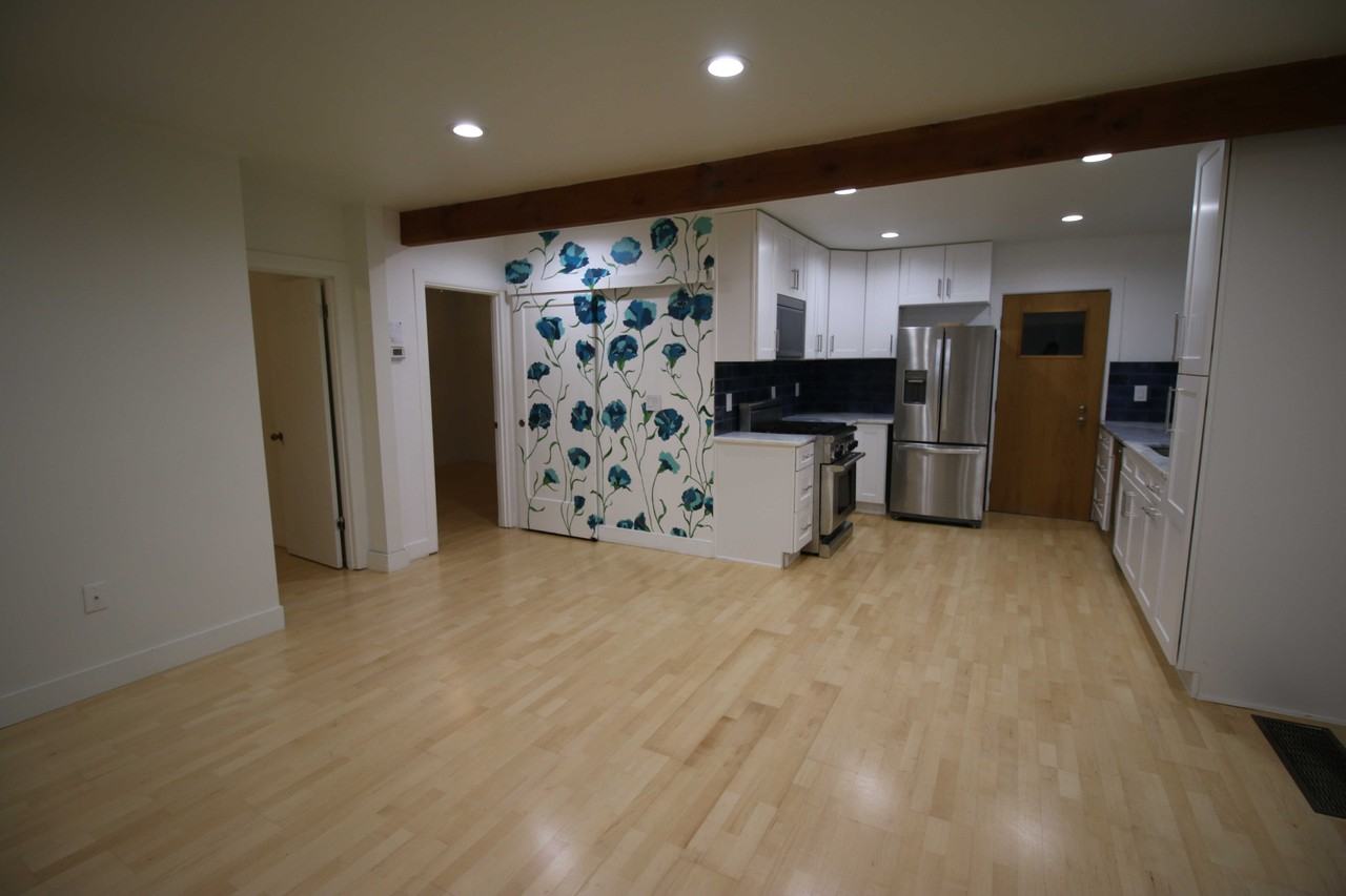 12630 24th Ave S - Photo 2 of 13