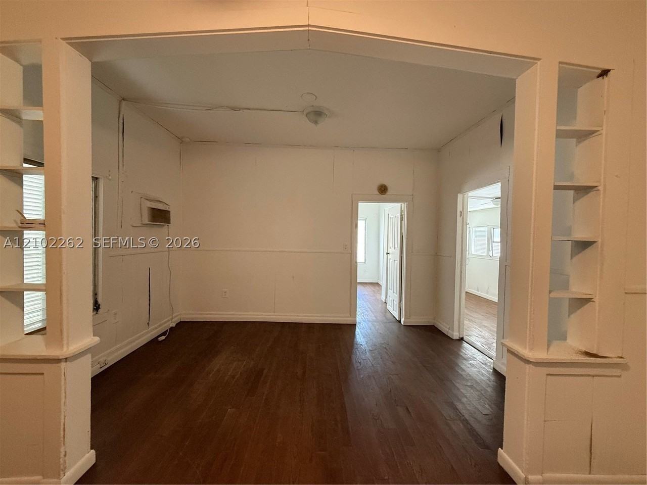2246 Polk St - Photo 2 of 9