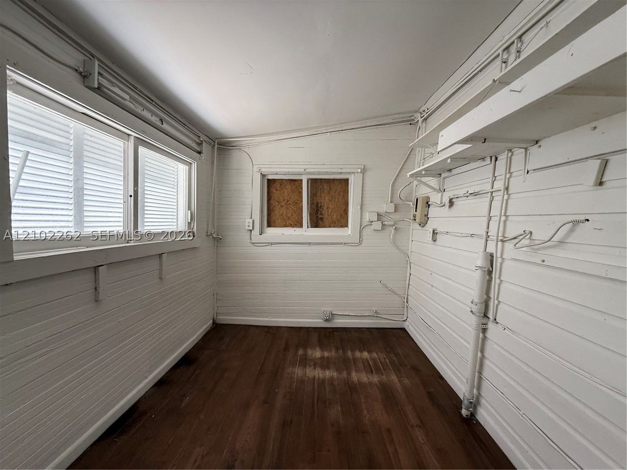 2246 Polk St - Photo 6 of 9