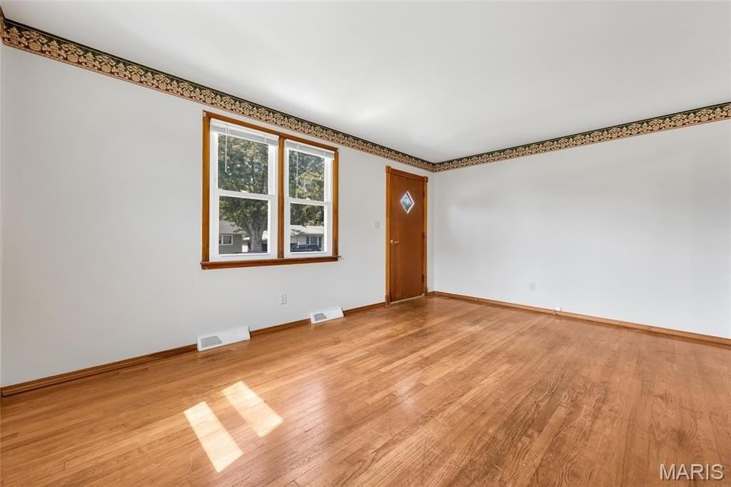 504 Stiening St - Photo 6 of 17