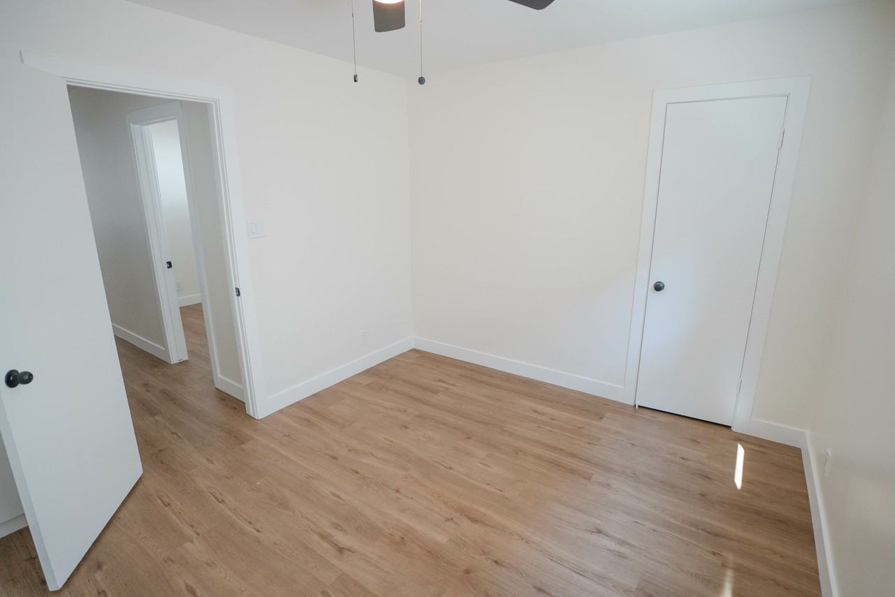 825 W 167th St #5 - Photo 7 of 12