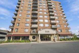 314 Central Park Dr #604 - Photo 1 of 1