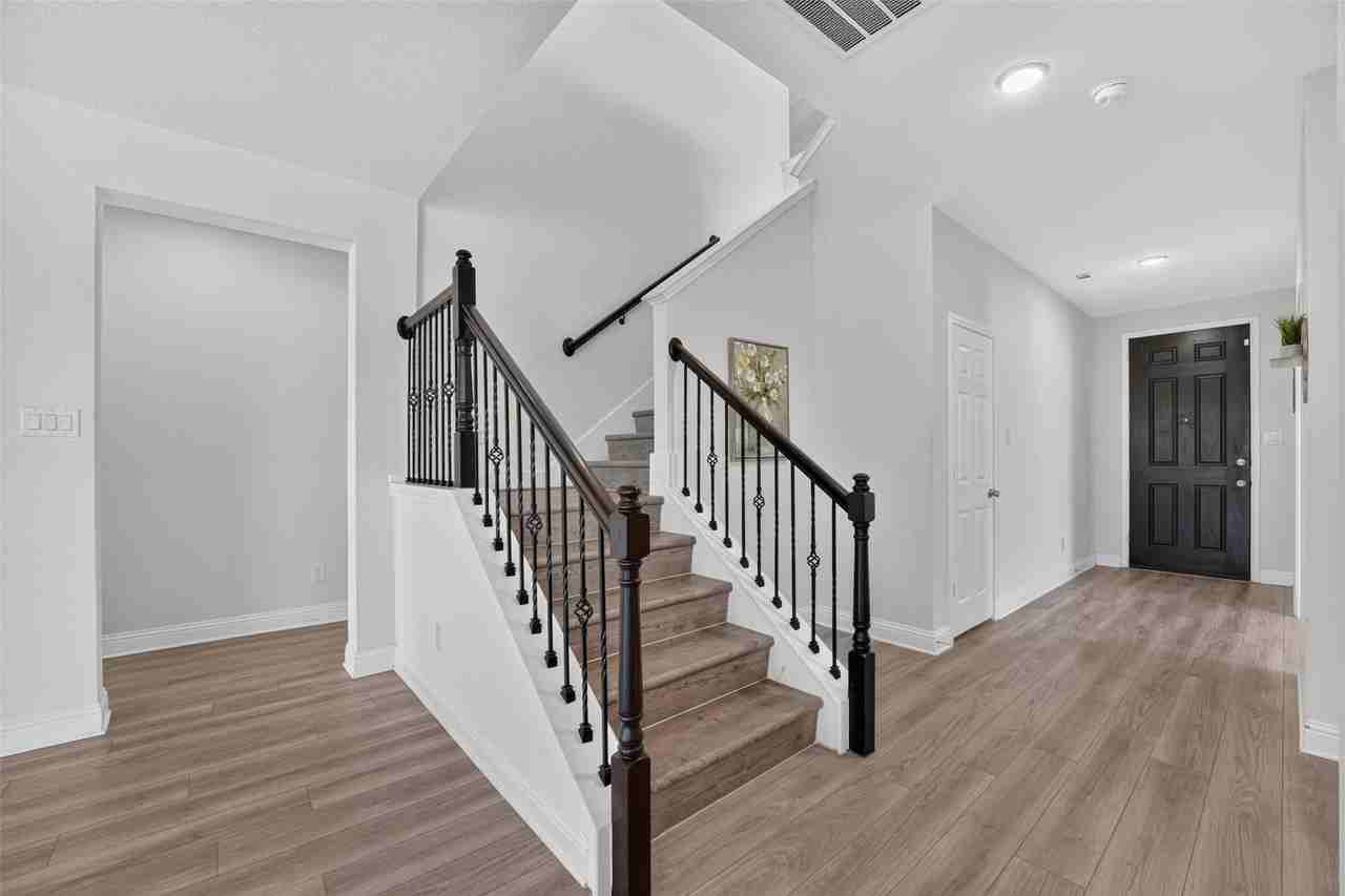 3404 Osage River Trl - Photo 6 of 30