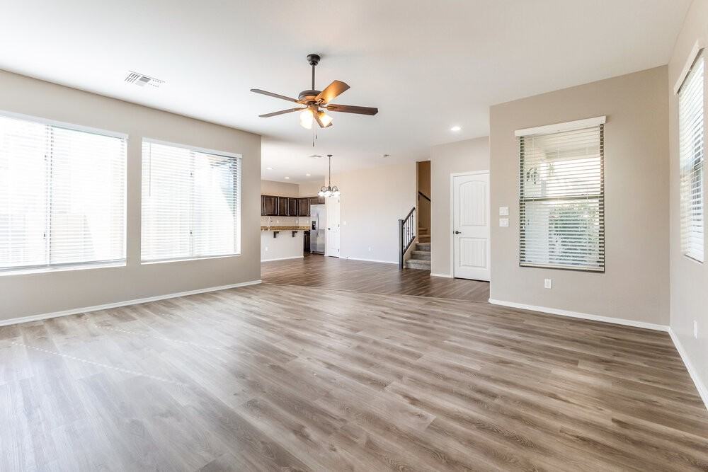 3416 S Jacana Ln - Photo 5 of 17