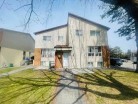 16 Sonnet Cres #A - Photo 1 of 1