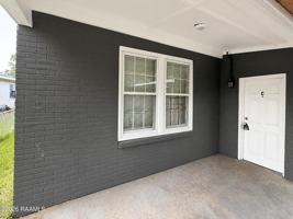 featured image of 427 General Mouton Ave #C