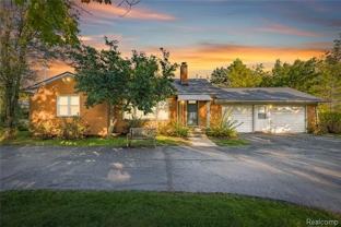 6350 Livernois Rd - Photo 1 of 1
