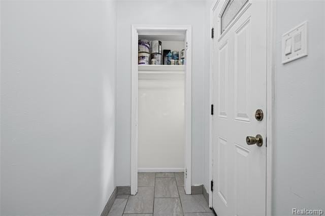 6350 Livernois Rd - Photo 5 of 46