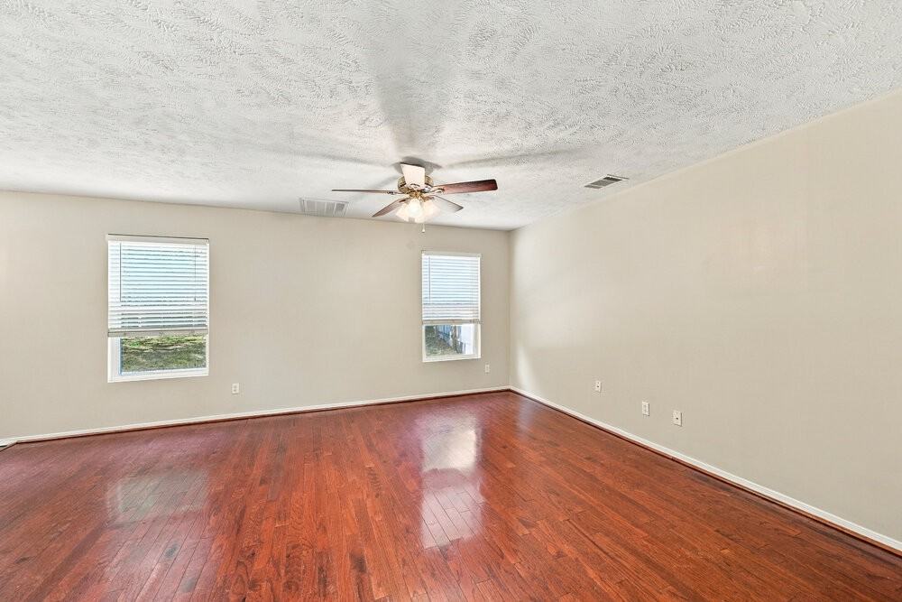 5153 Sunsail Dr - Photo 5 of 17