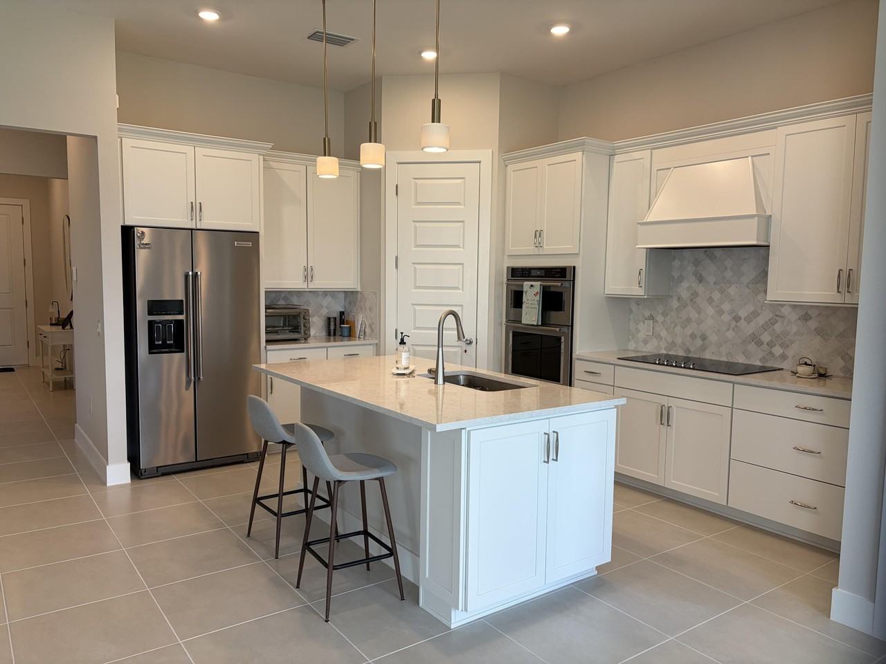 4324 Annapolis Ave - Photo 5 of 22