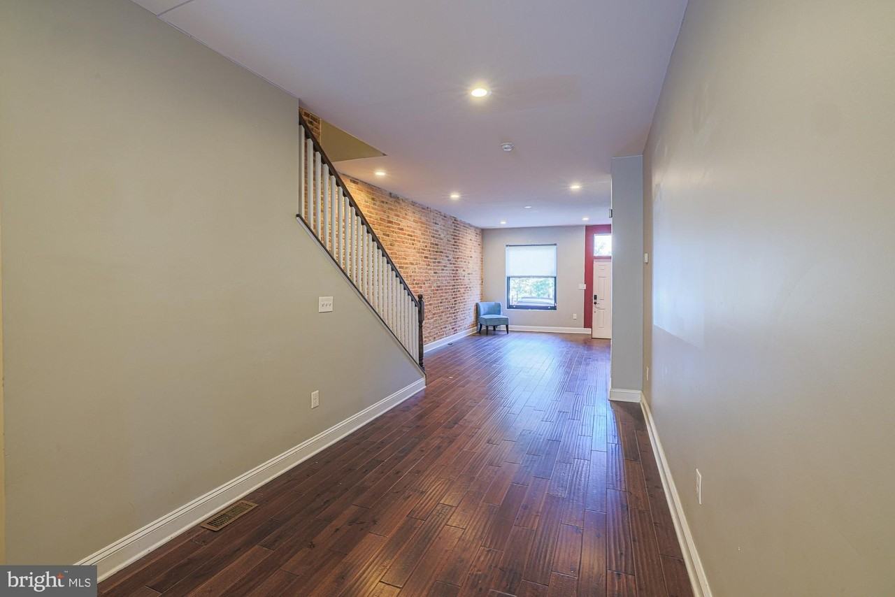 27 S East Ave - Photo 7 of 39