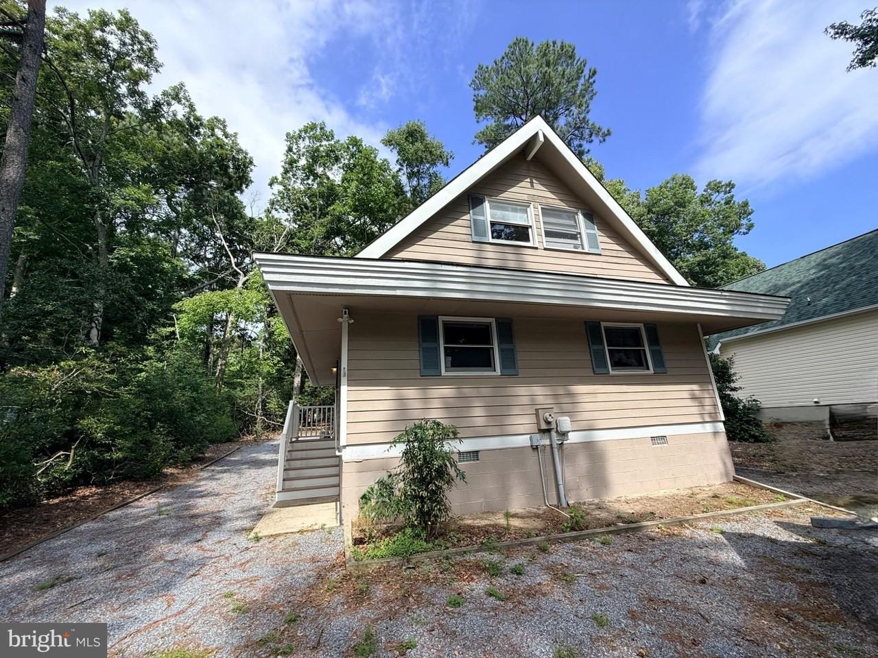 31 Harpoon Rd - Photo 3 of 28