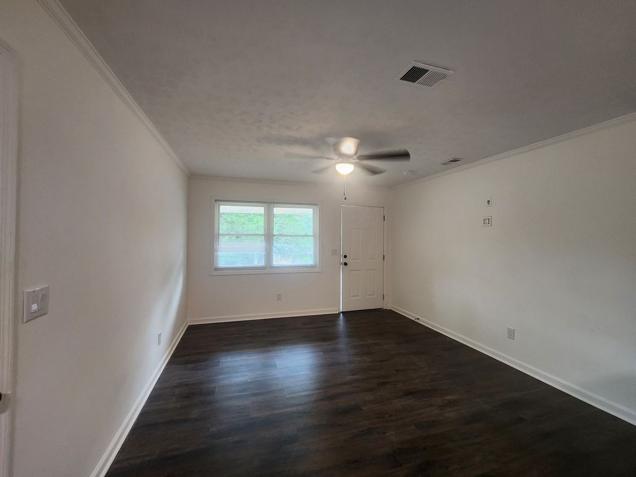 5723 Mill Branch Rd - Photo 4 of 20