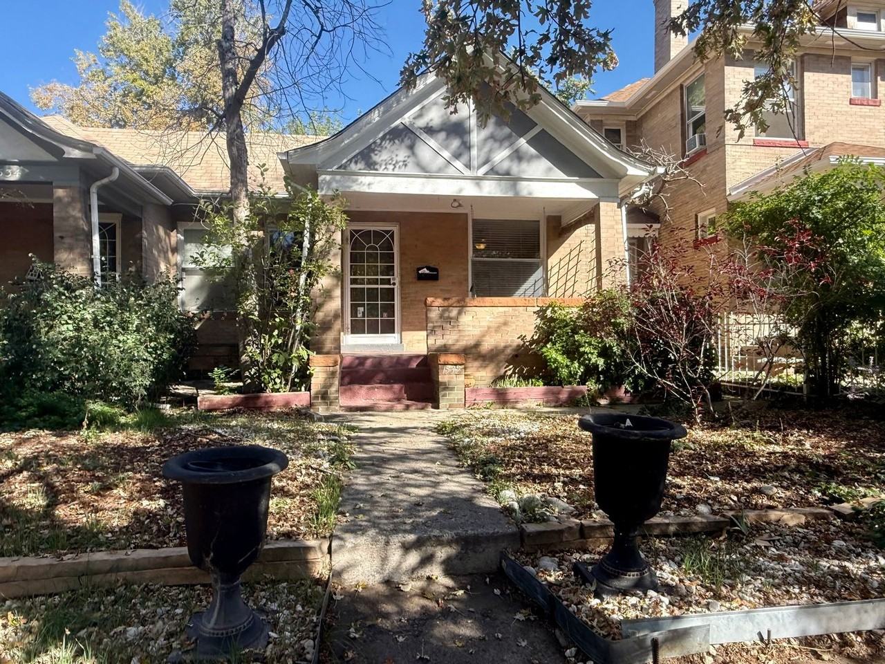 1532 Saint Paul St - Photo 2 of 50