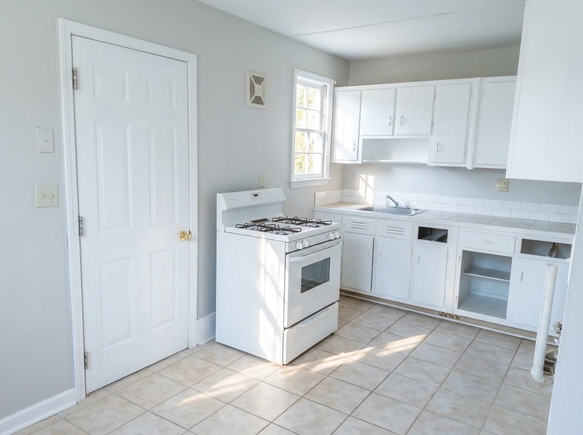 3450 Dundale Rd - Photo 2 of 7