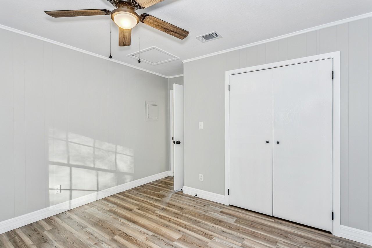7221 Putter Ln - Photo 4 of 11