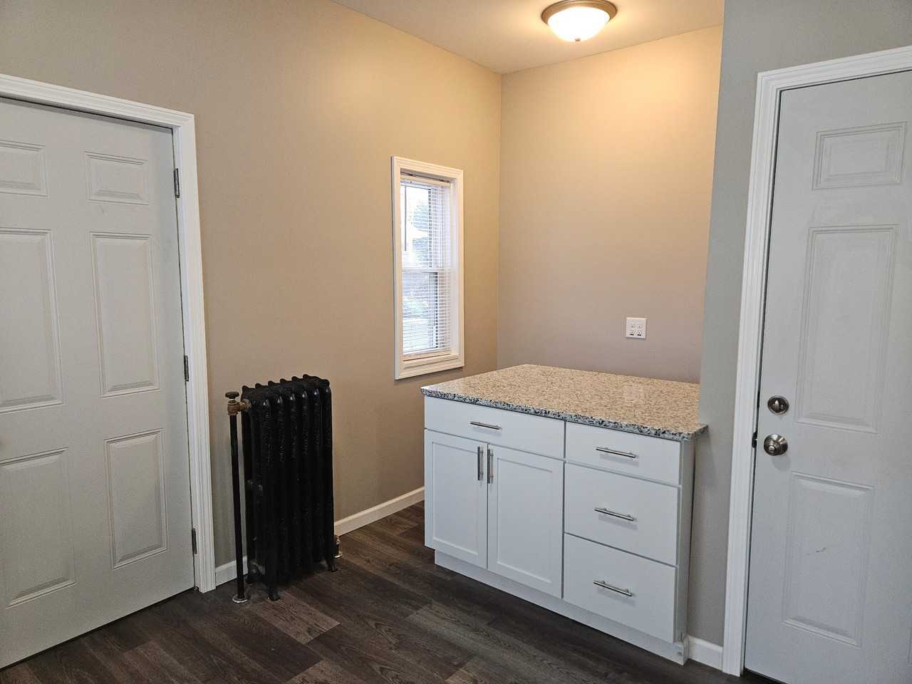 720 Broad St #3 - Photo 3 of 9
