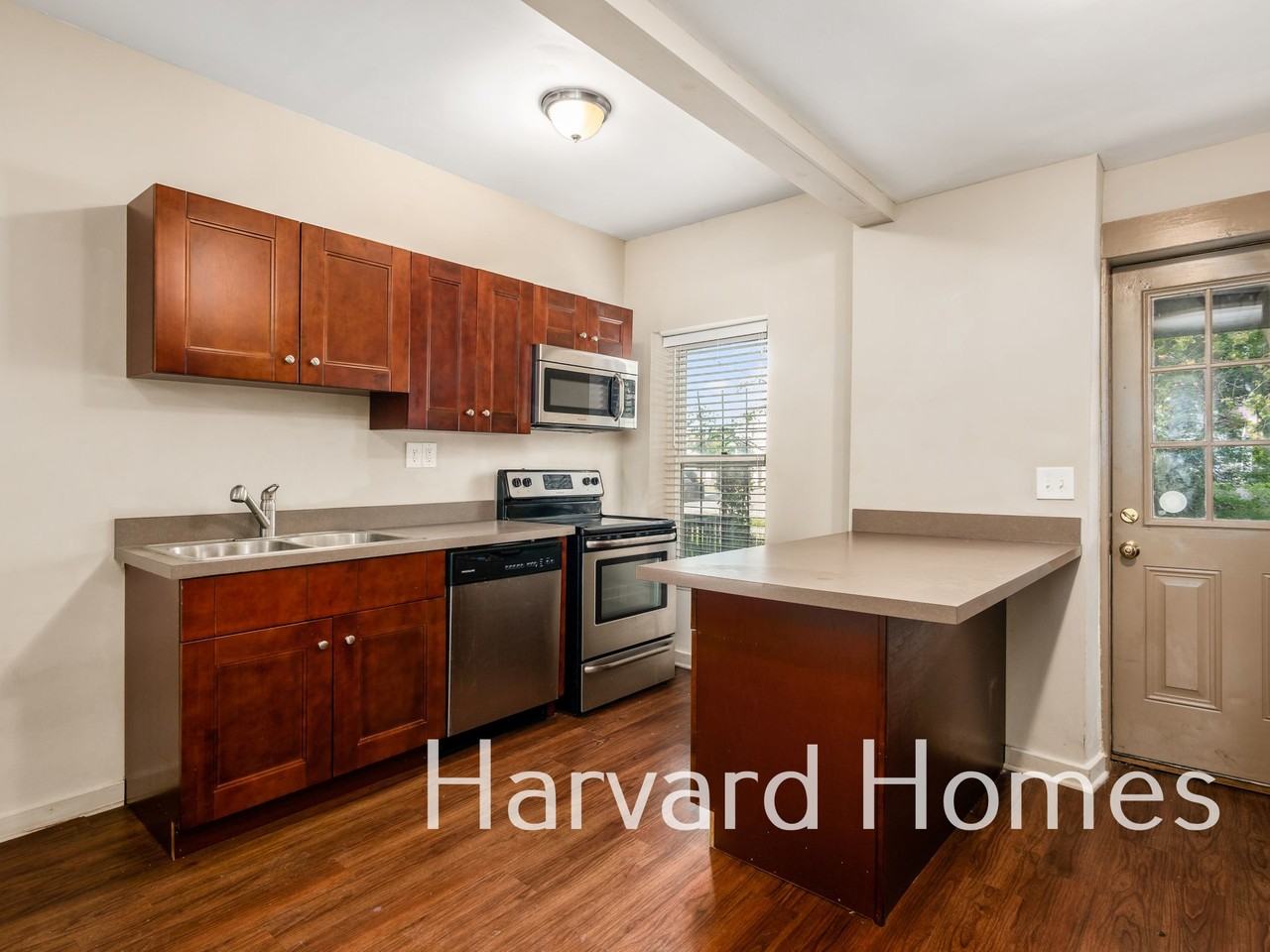 382 Chittenden Ave #382 - Photo 6 of 19