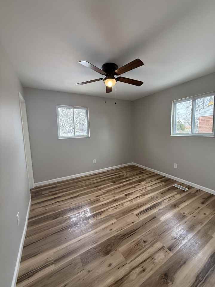 1720 New Haven Rd - Photo 3 of 11