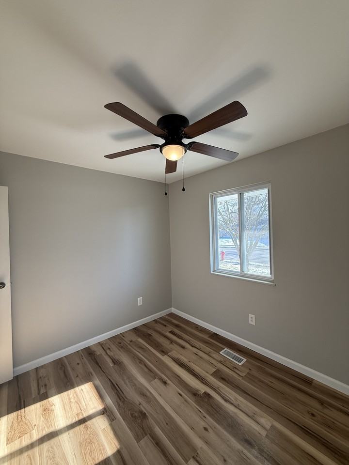1720 New Haven Rd - Photo 6 of 11
