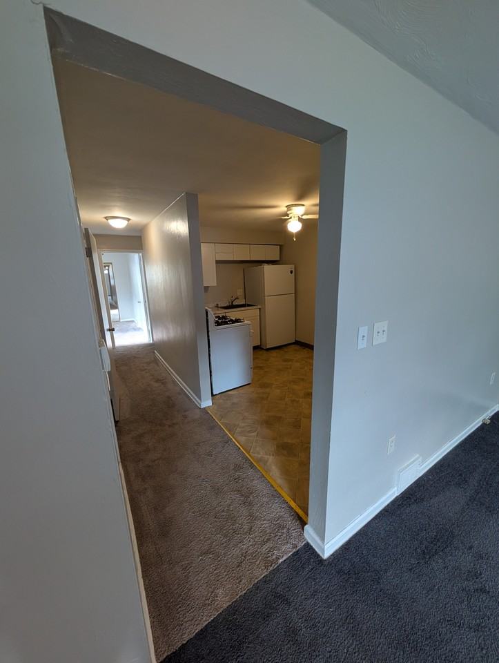 701 E 2nd Ave #701E2ndAVE - Photo 5 of 16
