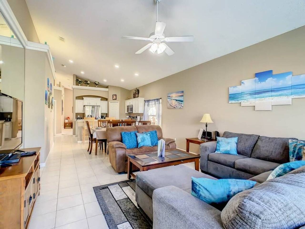 16625 Palm Spring Dr #1628721P - Photo 4 of 50