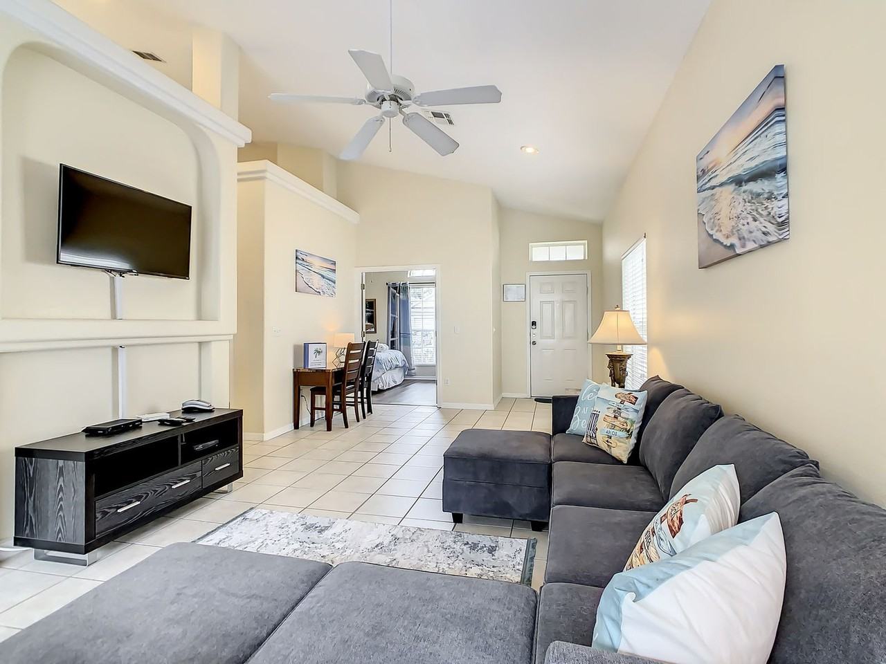 16833 Glenbrook Blvd #1628722P - Photo 5 of 50