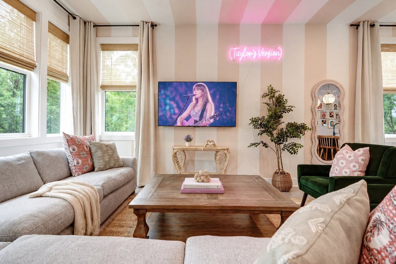 2176 Carson Street - Photo 2 of 50