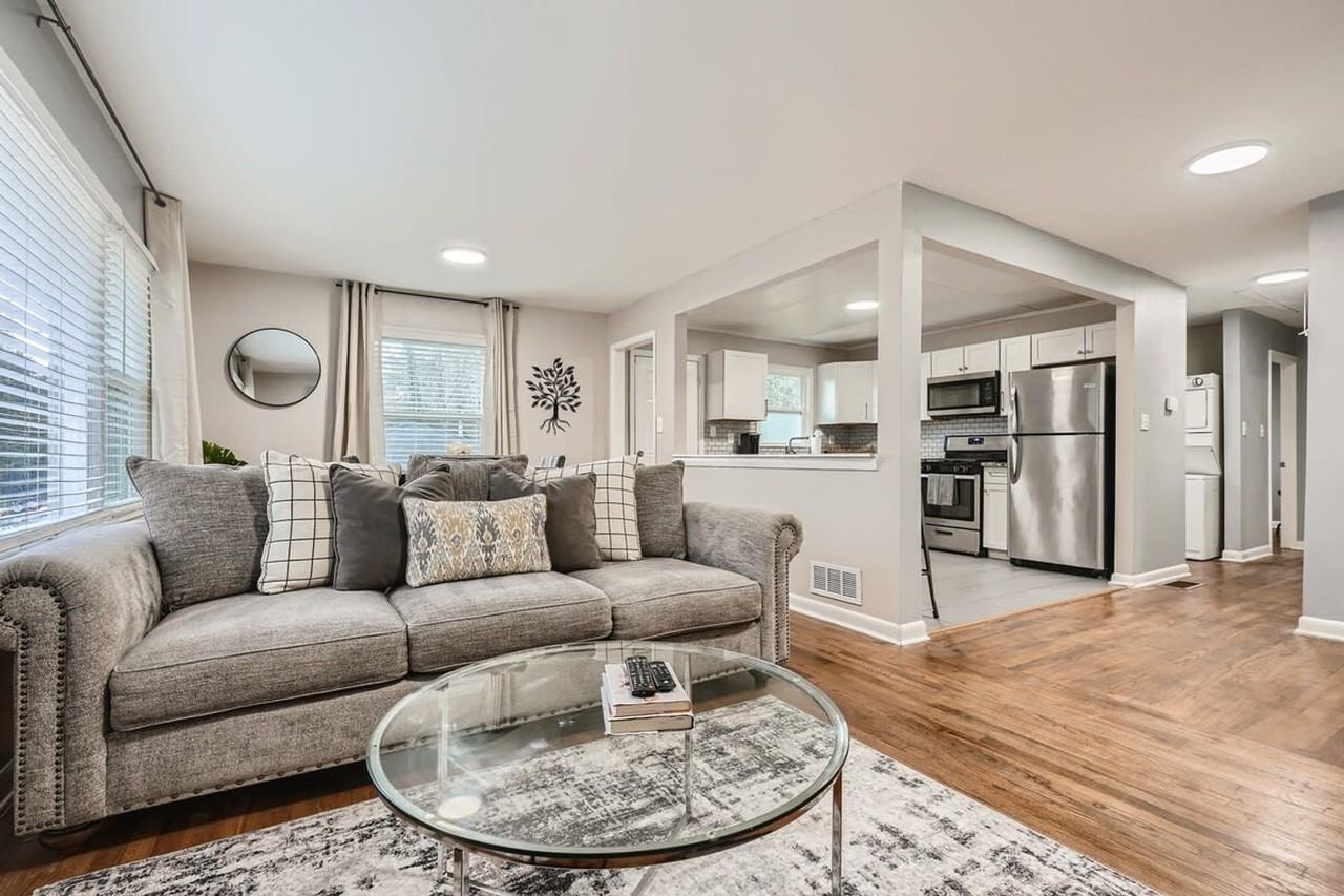 2323 Polar Rock Ave Sw #1642558P - Photo 3 of 26