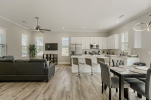 featured image of 884 Sims St Sw