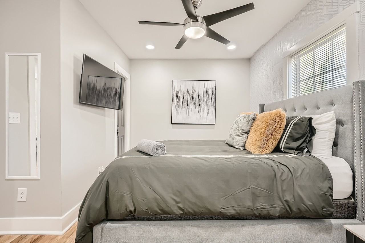 1133 Mayland Cir Sw #1642548P - Photo 6 of 20