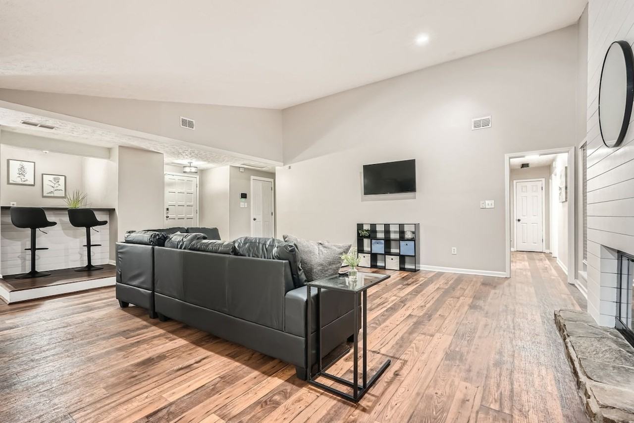 1040 Terramont Dr #1642545P - Photo 5 of 28