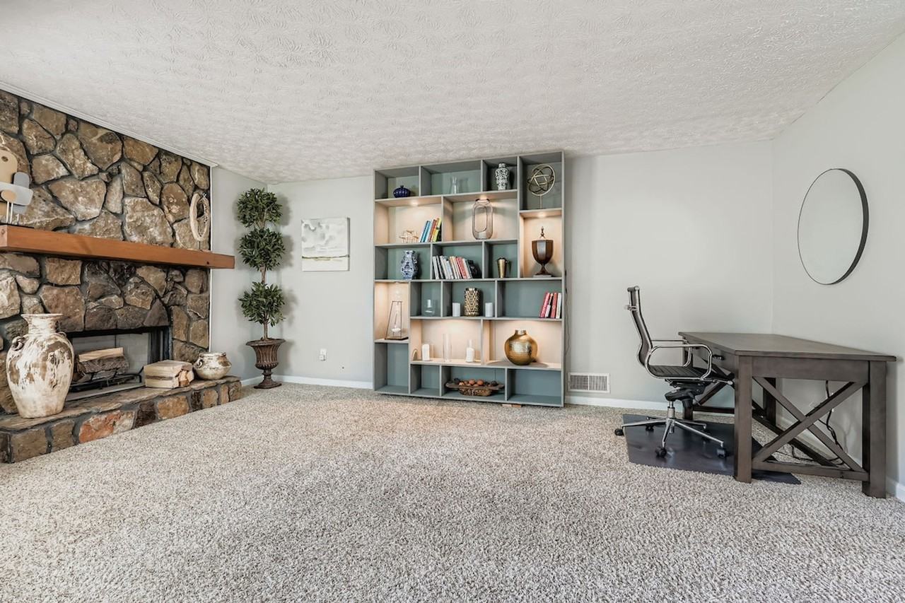 2872 Clearbrook Dr #1642551P - Photo 6 of 30
