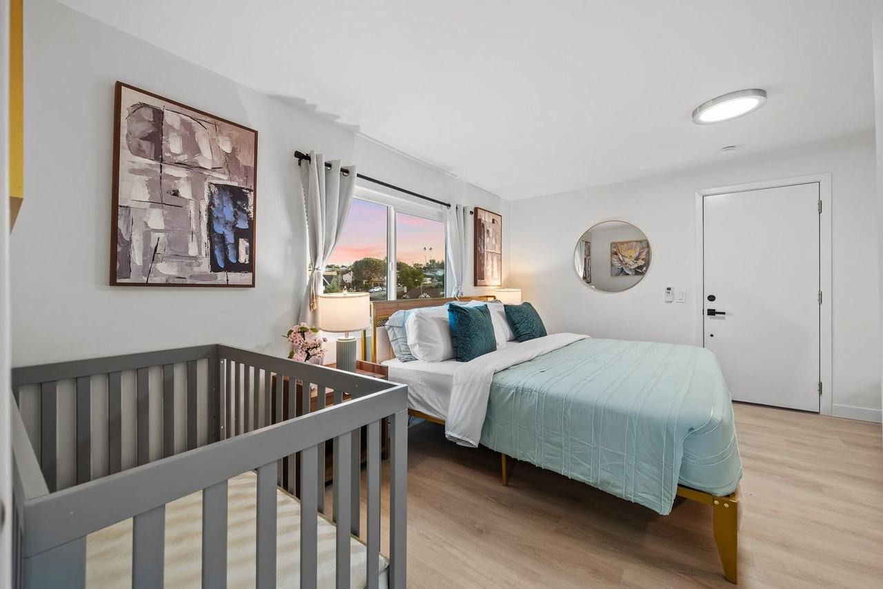 1862 Washington St #1643445P - Photo 6 of 42