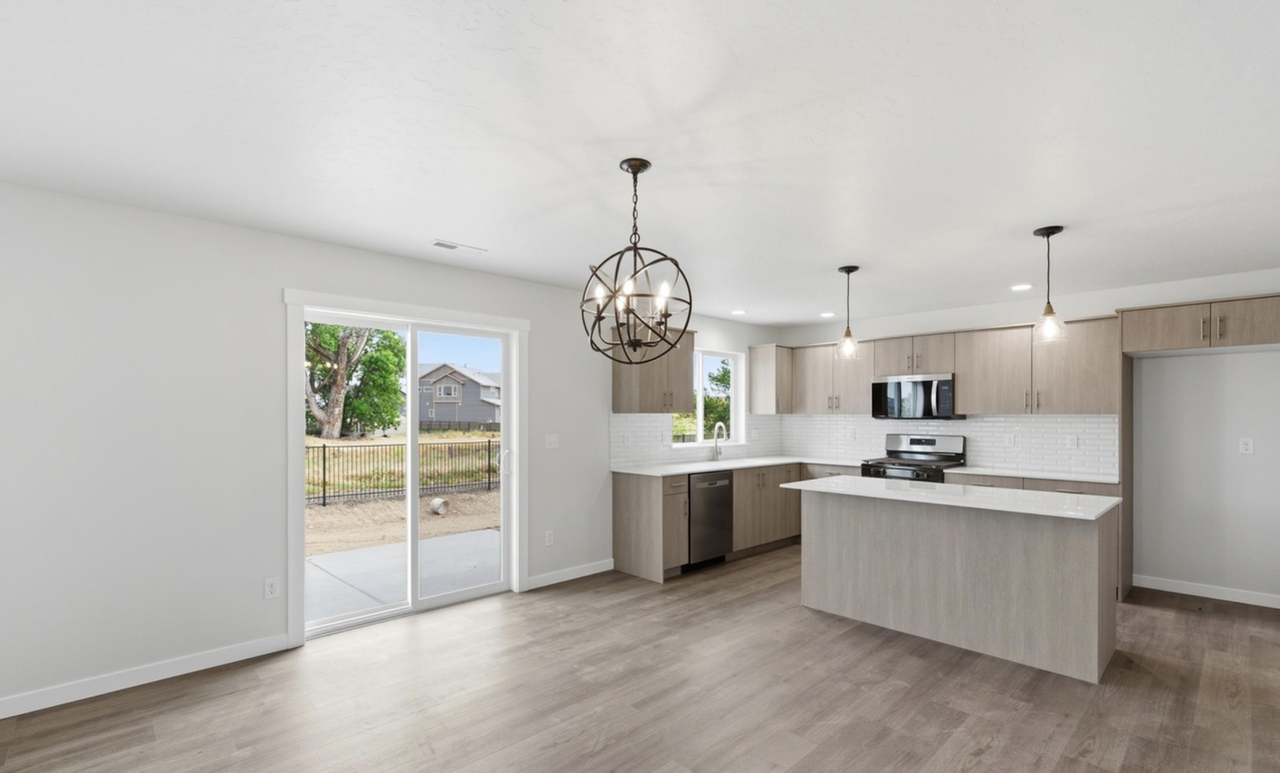 6582 W Plateau Creek Dr - Photo 4 of 15