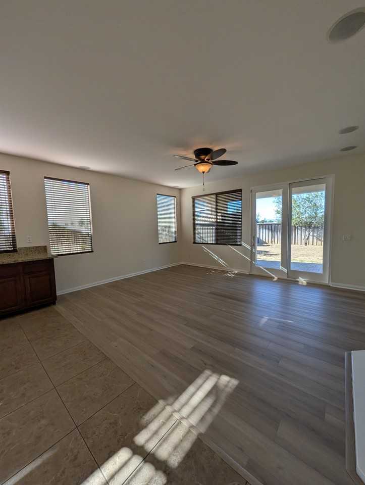 37584 Amateur Way - Photo 7 of 29