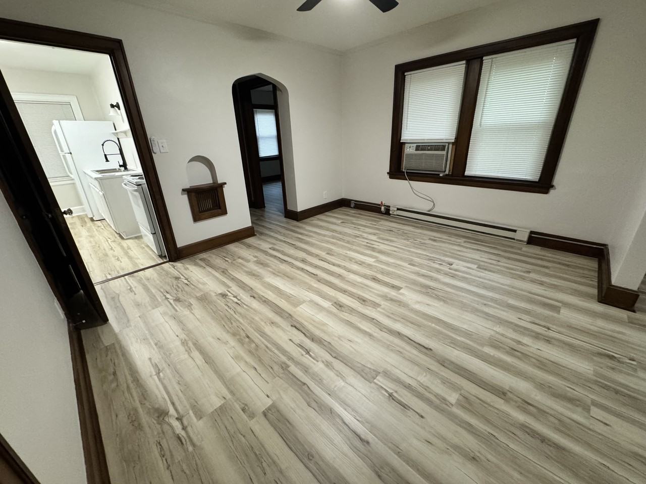 1721 15th St #4 - Photo 6 of 23