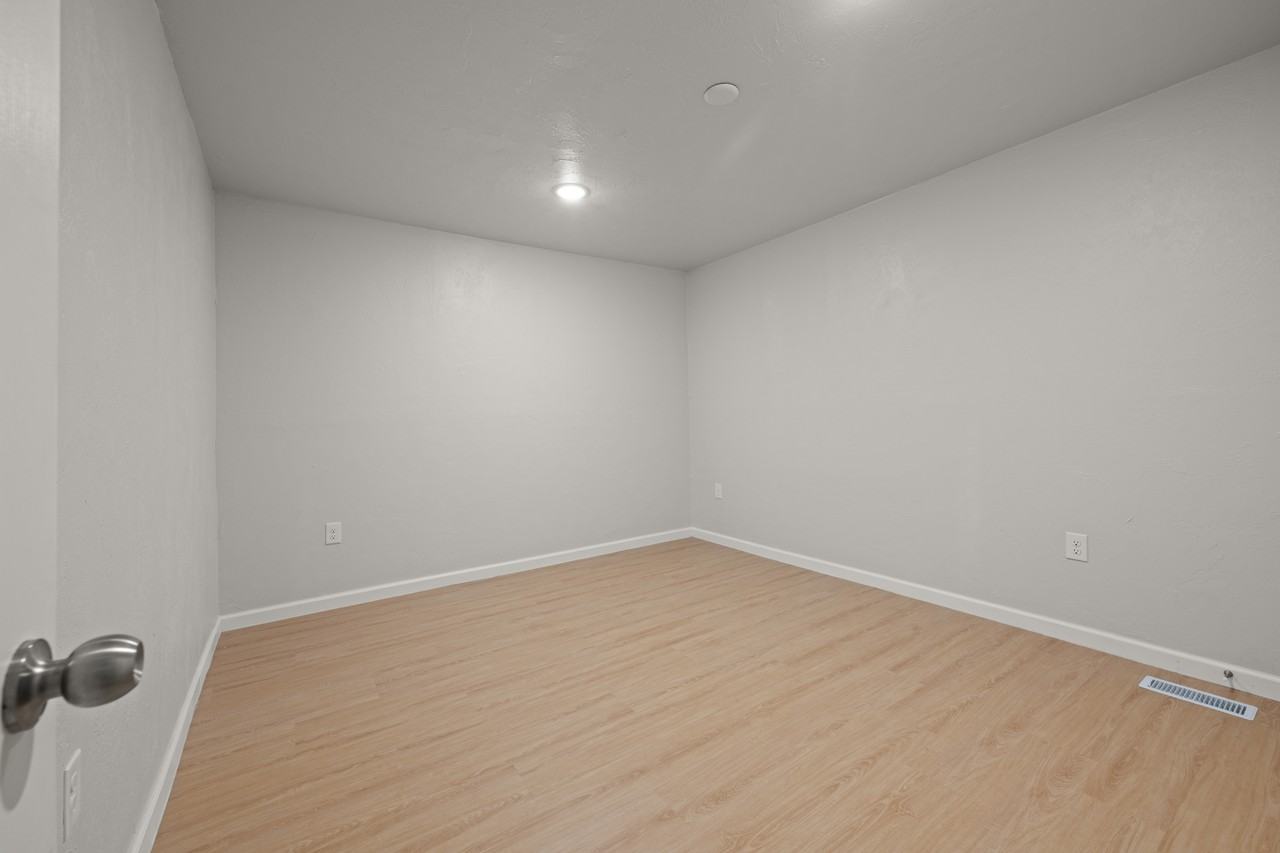 5800 Nw 34th St #B11 - Photo 5 of 25