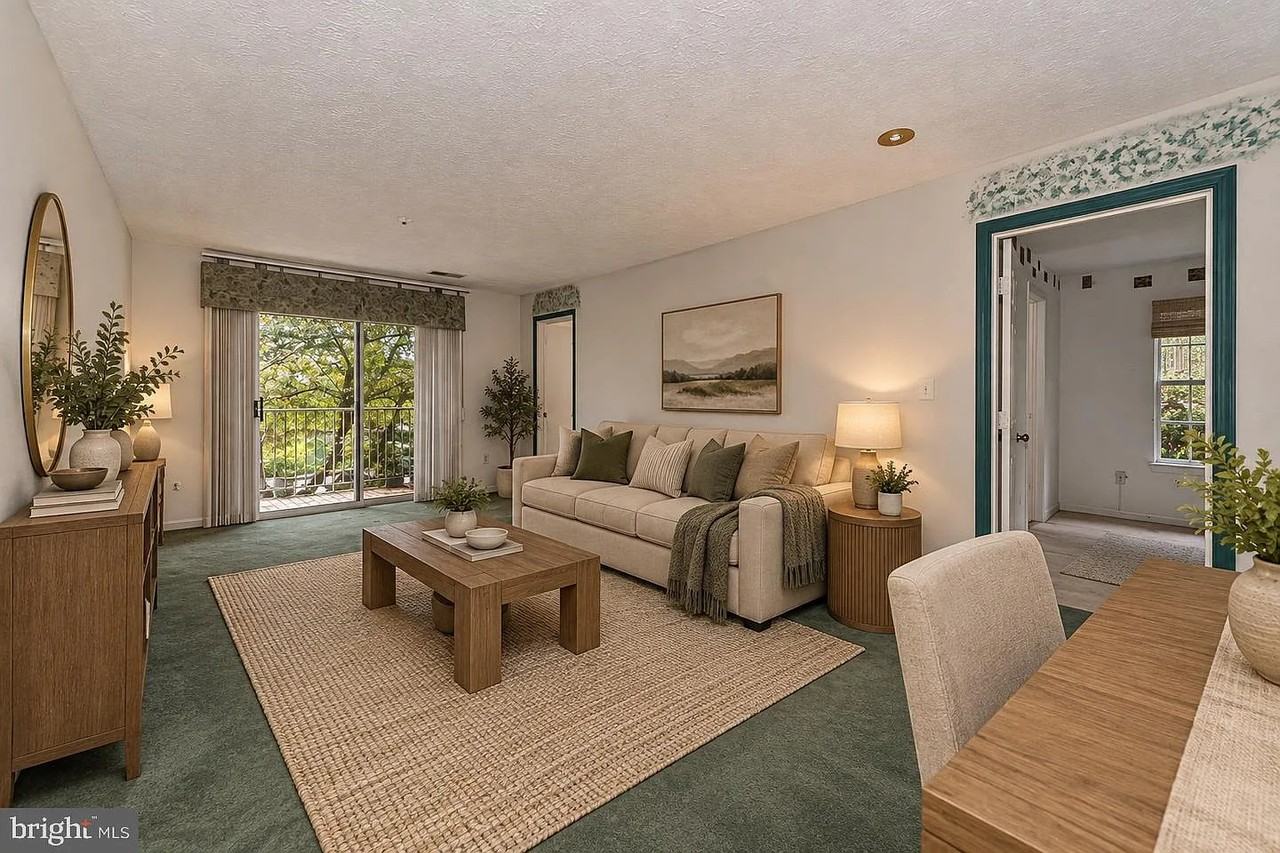 520 Kennington Rd - Photo 2 of 50