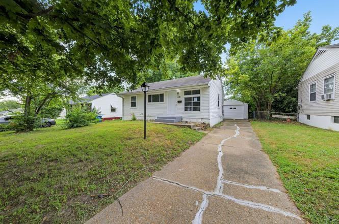 416 Crawford Rd - Photo 5 of 21