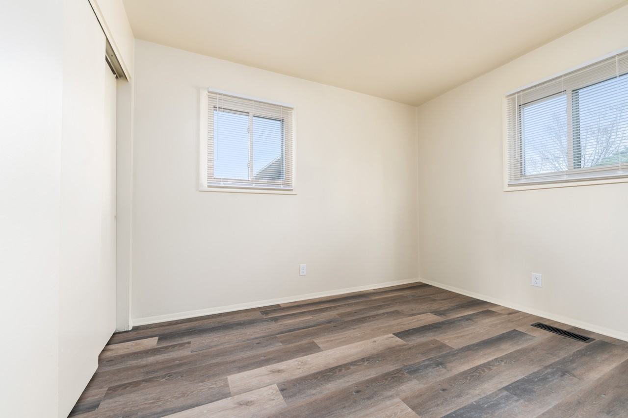 1916 Sw E St #1916 - Photo 7 of 13