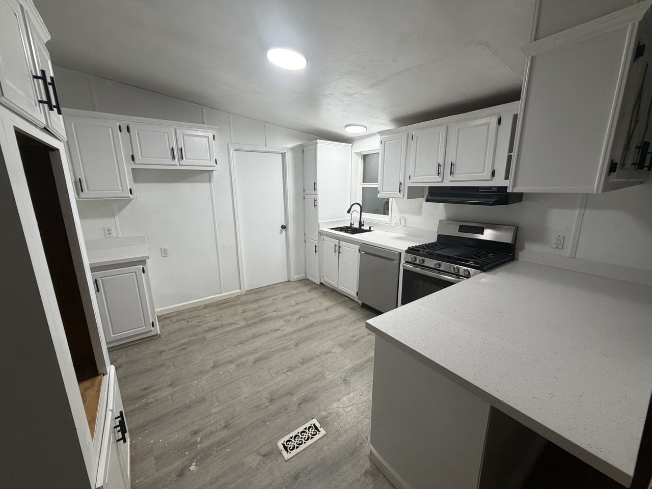 14620 S Hwy - Photo 6 of 10