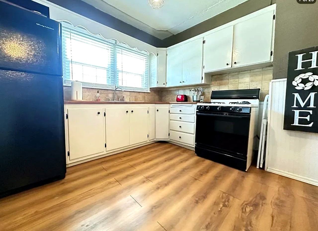 728 S 17th St - Photo 4 of 12