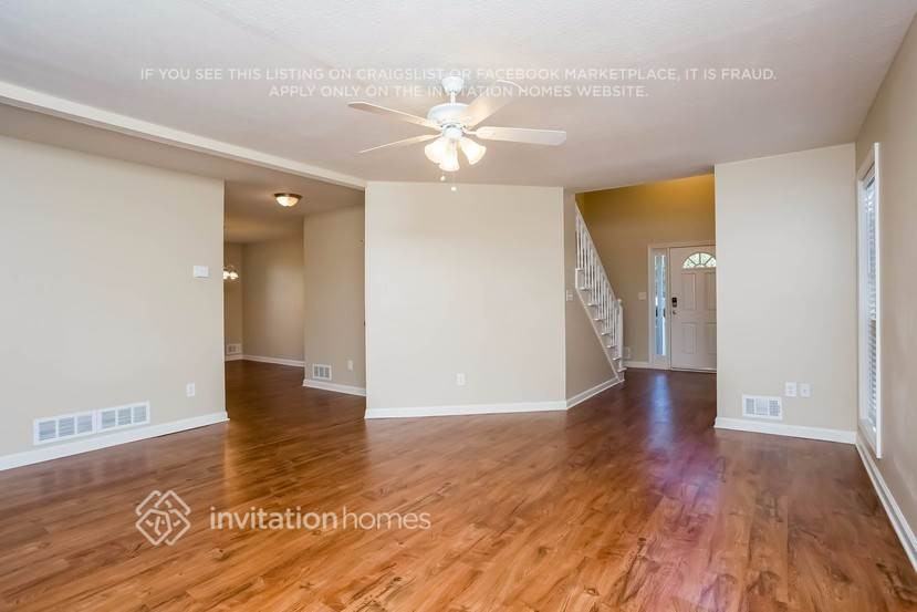 428 Cannonball Ct - Photo 3 of 15