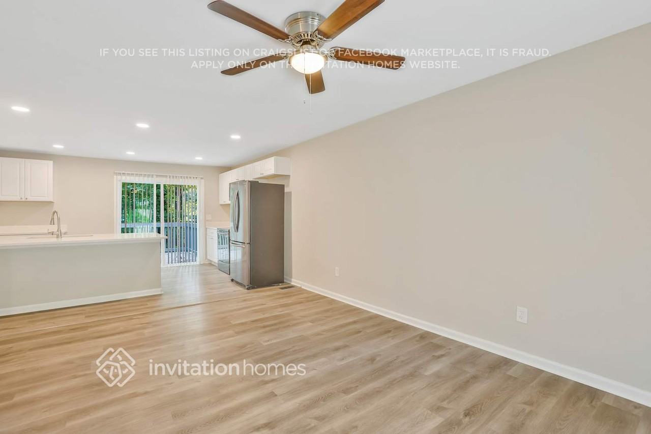 816 Mather Ct - Photo 6 of 29
