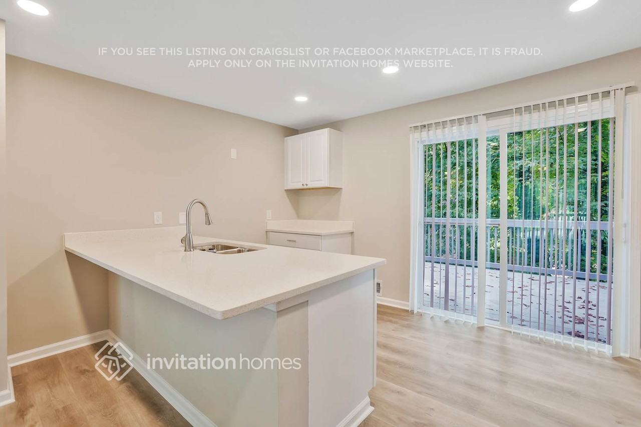816 Mather Ct - Photo 7 of 29
