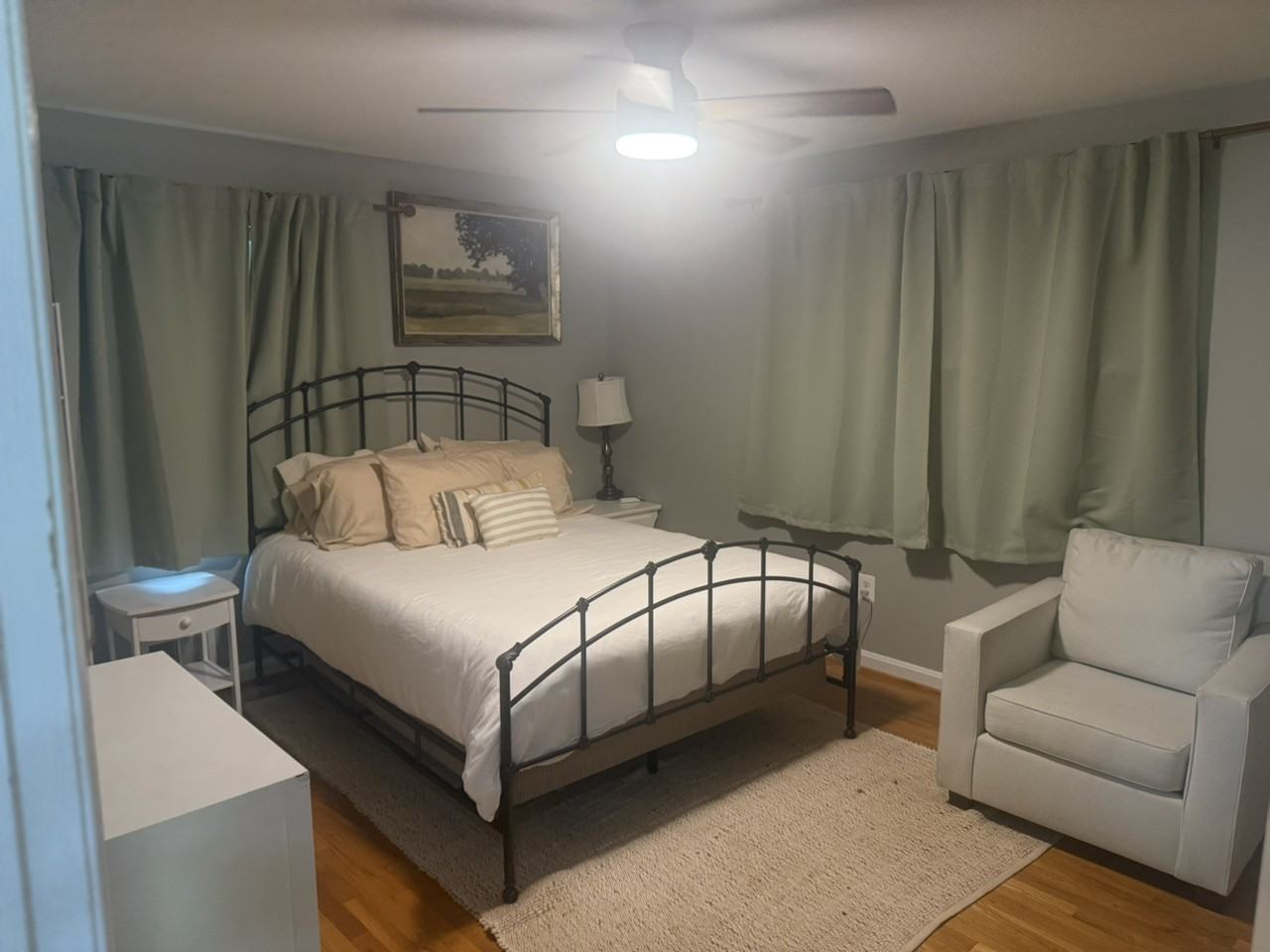 6119 Hillview Ave - Photo 2 of 5
