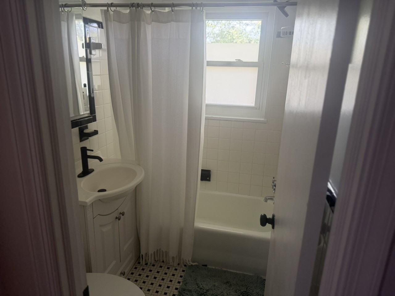 6119 Hillview Ave - Photo 5 of 5