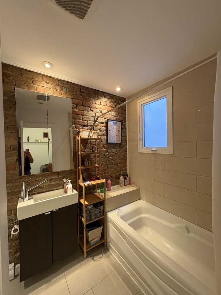 4451 A Rue Messier - Photo 6 of 11